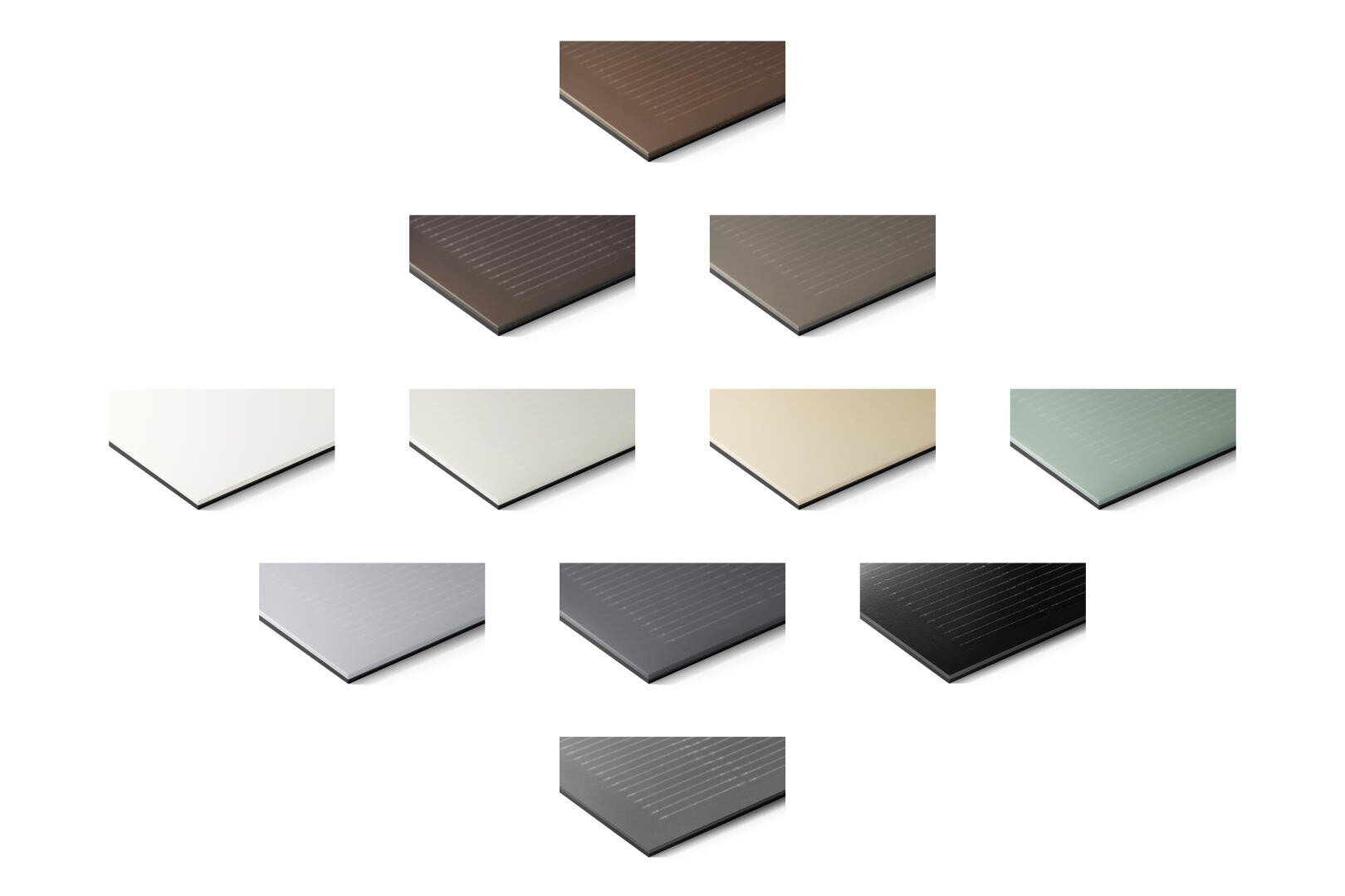 Zwölf rechteckige Materialproben in verschiedenen Farben, die in einem Pyramidenmuster angeordnet sind, das von Brauntönen an der Spitze bis zu Weiß-, Beige-, Grün-, Silber-, Grau- und Schwarztönen an der Basis reicht.