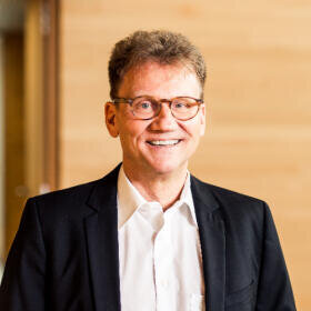 Peter Mackowiack