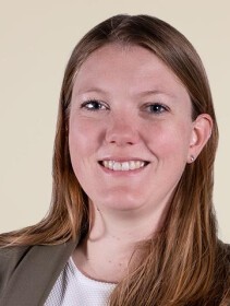 Ann-Kathrin Platzer